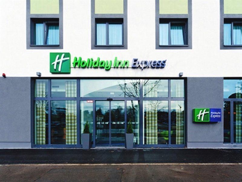 Holiday Inn Express Augsburg, An Ihg Hotel Exterior foto